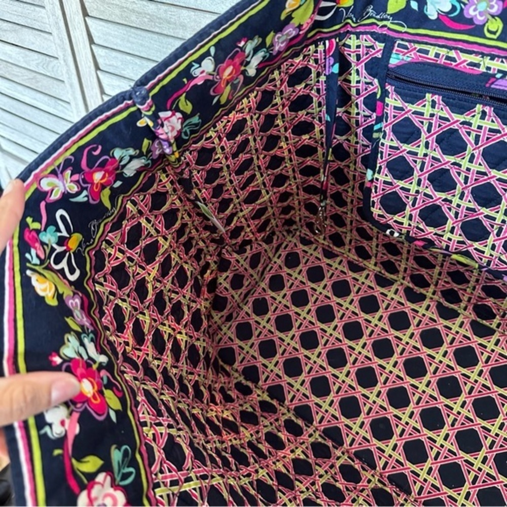 Vera Bradley "Ribbons" Retired Floral Grand Tote Bag - Multicolor - Picture 11 of 13